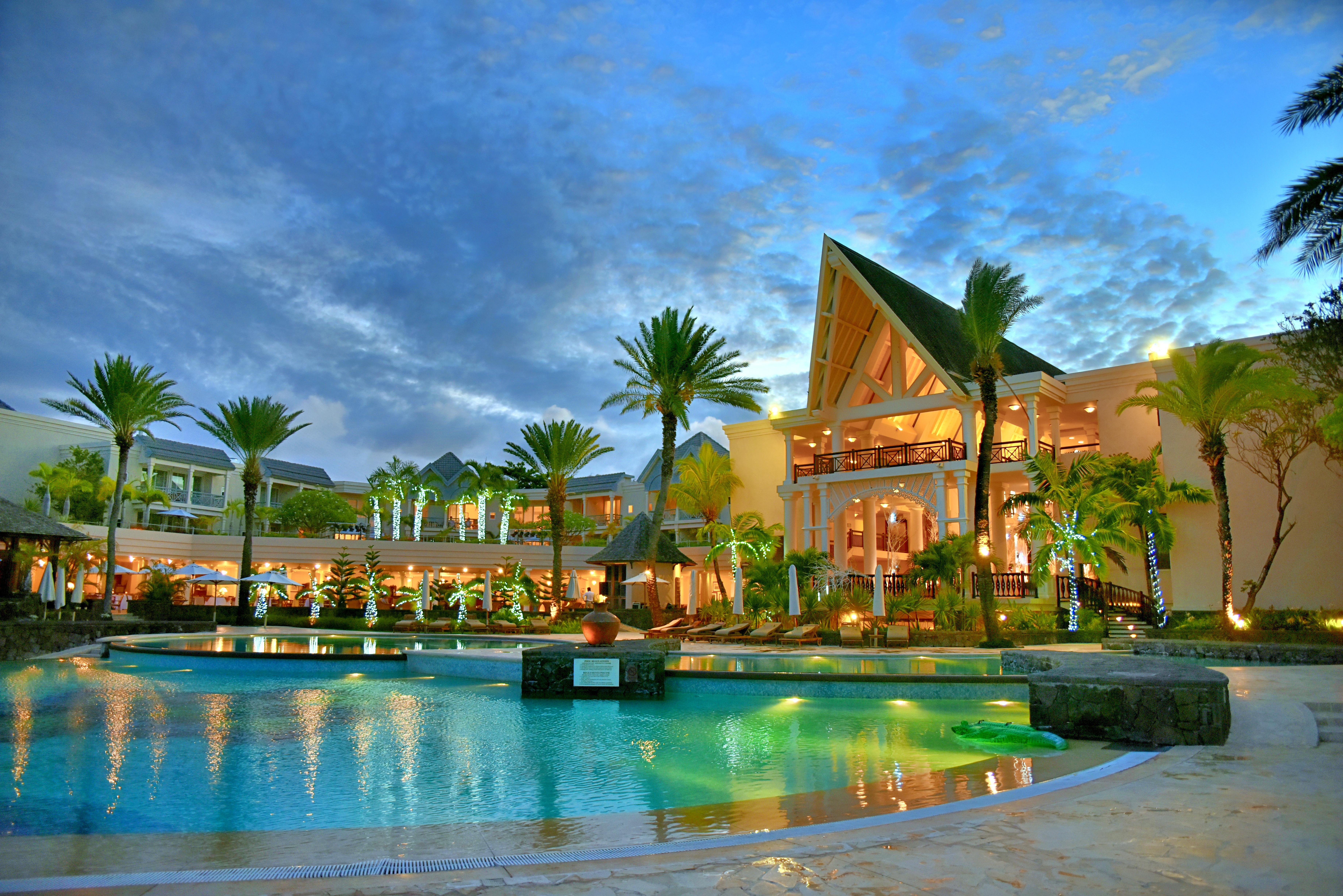 The Residence Mauritius Belle Mare Esterno foto Hard Rock Hotel & Casino Punta Cana