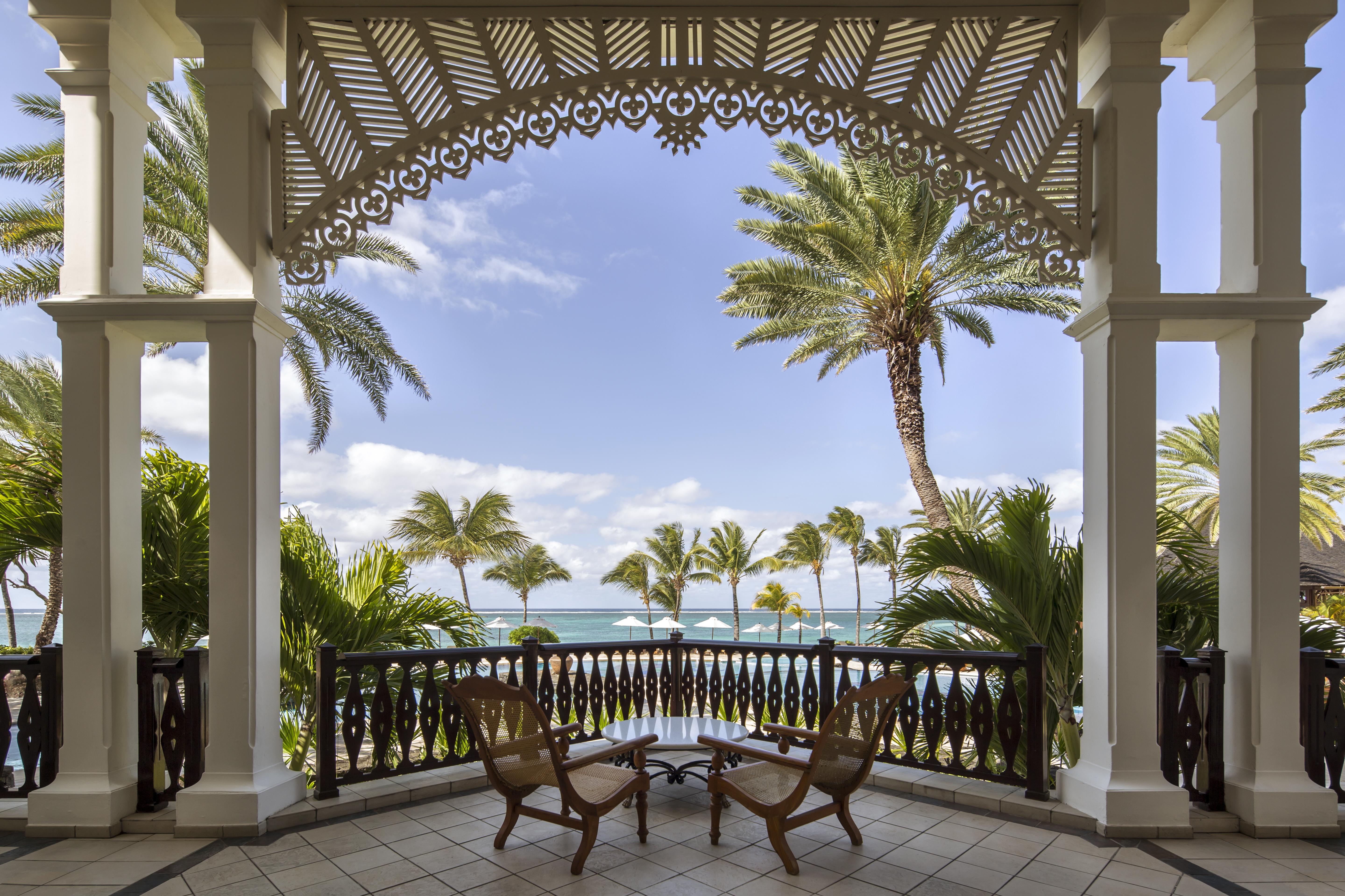 The Residence Mauritius Belle Mare Esterno foto The view from the hotel